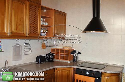 Rent out 3-room apartment. Киев,  Павловская — photo 7