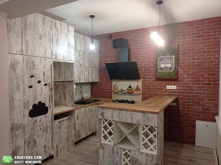 Sell 4-room apartment. Киев,  Вышгородская — photo 1