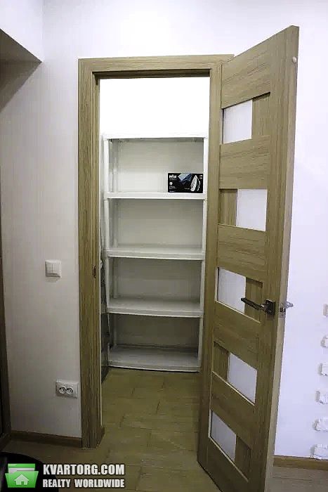 Rent out 1-room apartment. Львов, Величковського — photo 10