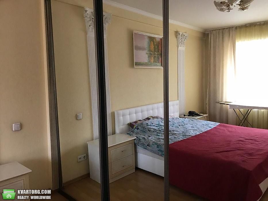 Rent out 2-room apartment. Киев,  Большая Васильковская — photo 3