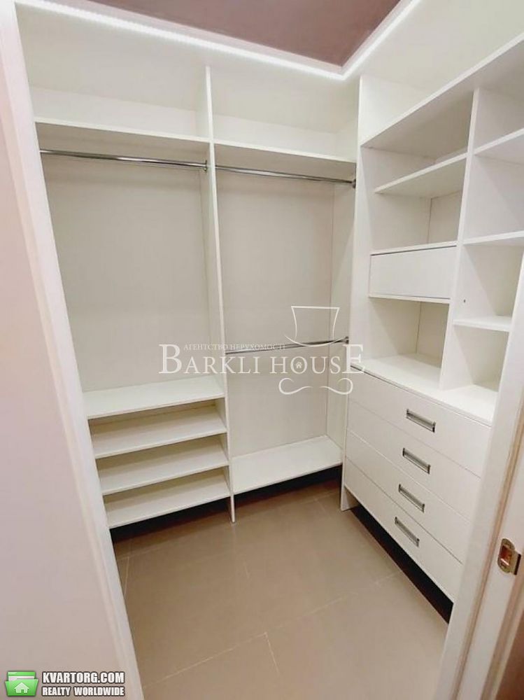 Rent out 3-room apartment. Киев,  Глубочицкая — photo 10