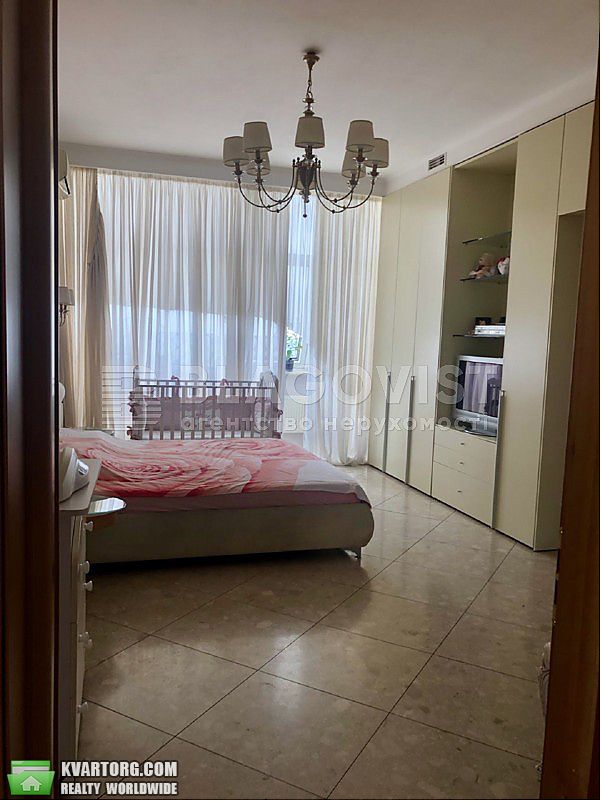 Sell 4-room apartment. Киев,  Львовская пл — photo 6