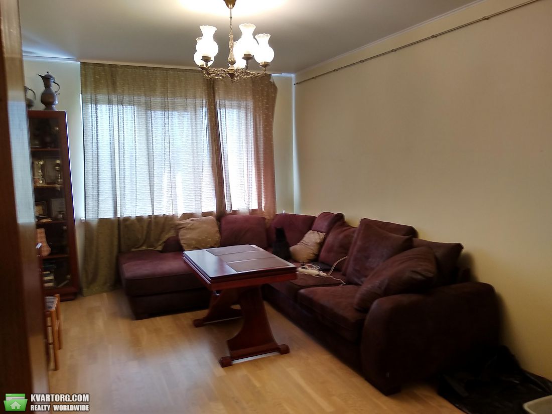 Sell 3-room apartment. Киев,  Оболонский пр — photo 1