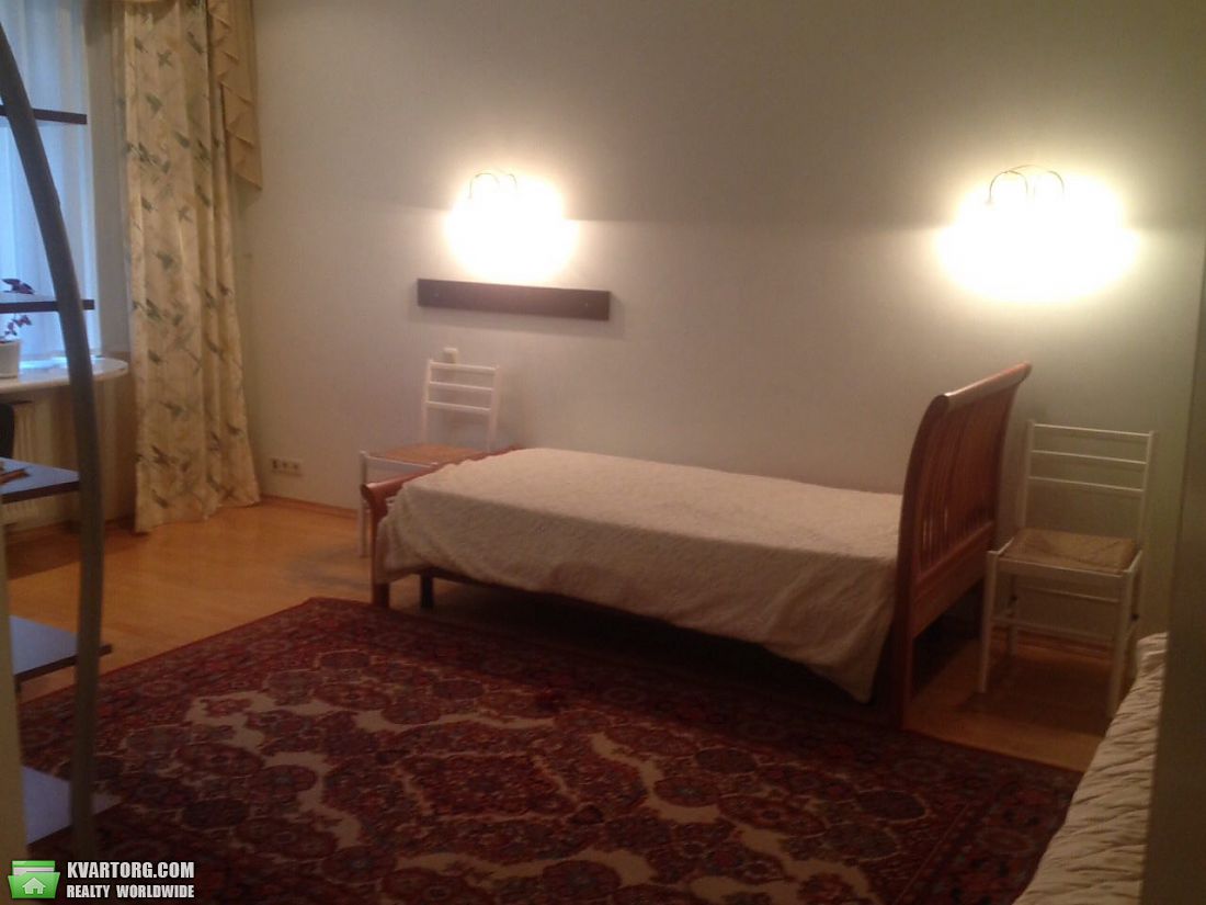 Rent out 3-room apartment. Киев,  Шовкуненко — photo 5