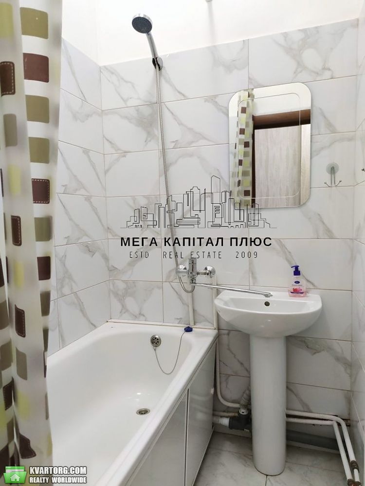 Rent out 1-room apartment. Киев,  Большая Васильковская — photo 8