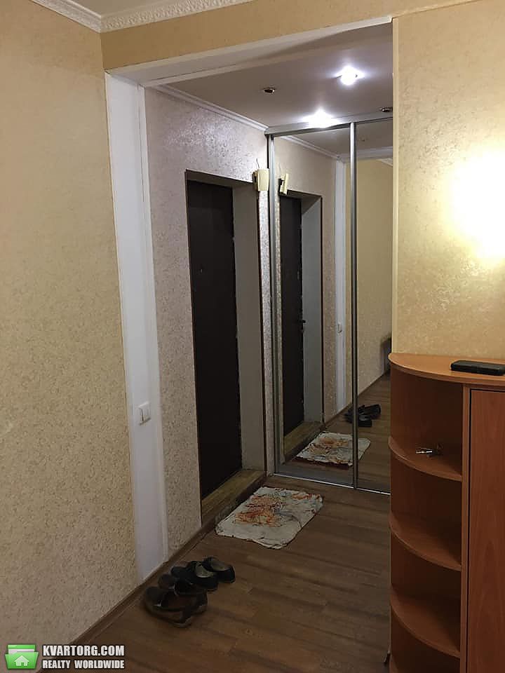 Rent out 1-room apartment. Киев,  Картвелишвили — photo 7