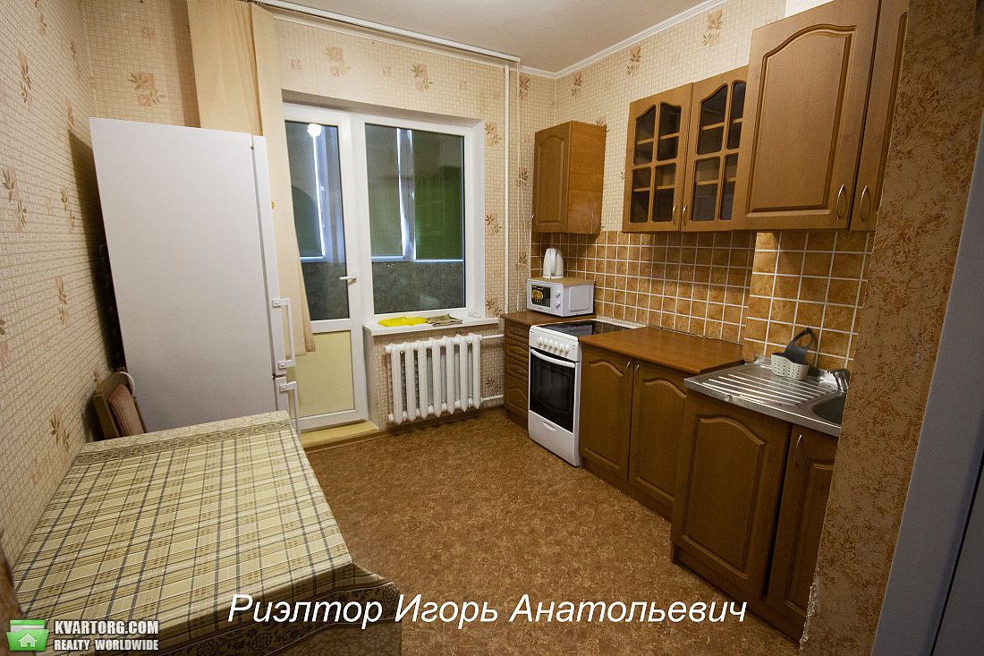Rent out 1-room apartment. Одесса, Евгения Чикаленко — photo 1