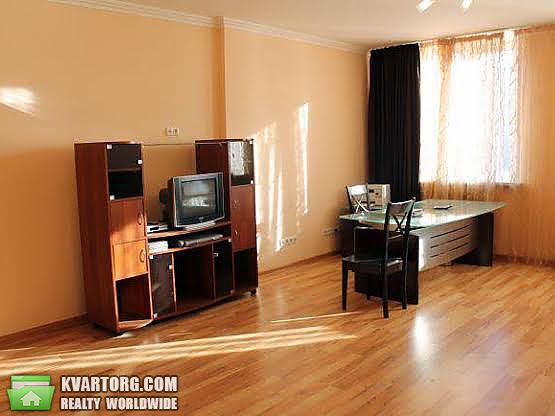 Rent out 2-room apartment. Киев,  Саперно-Слободская — photo 10