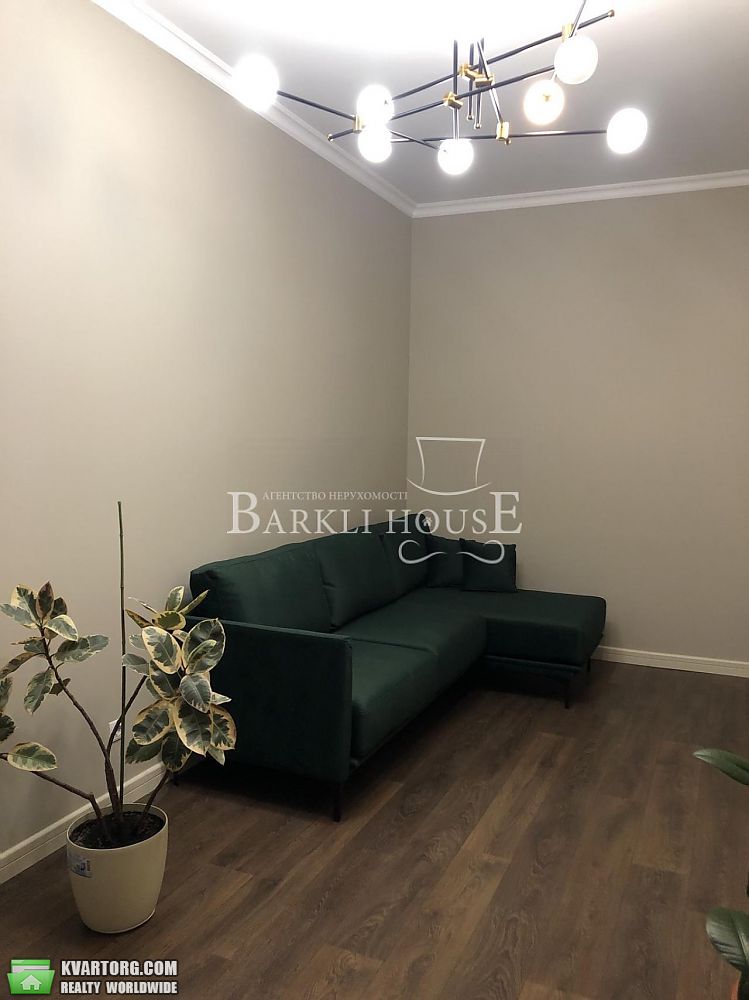 Rent out 3-room apartment. Киев, Назаровская — photo 4