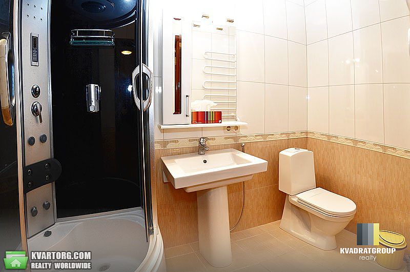 Rent out 3-room apartment. Днепропетровск, Успенская площадь — photo 4