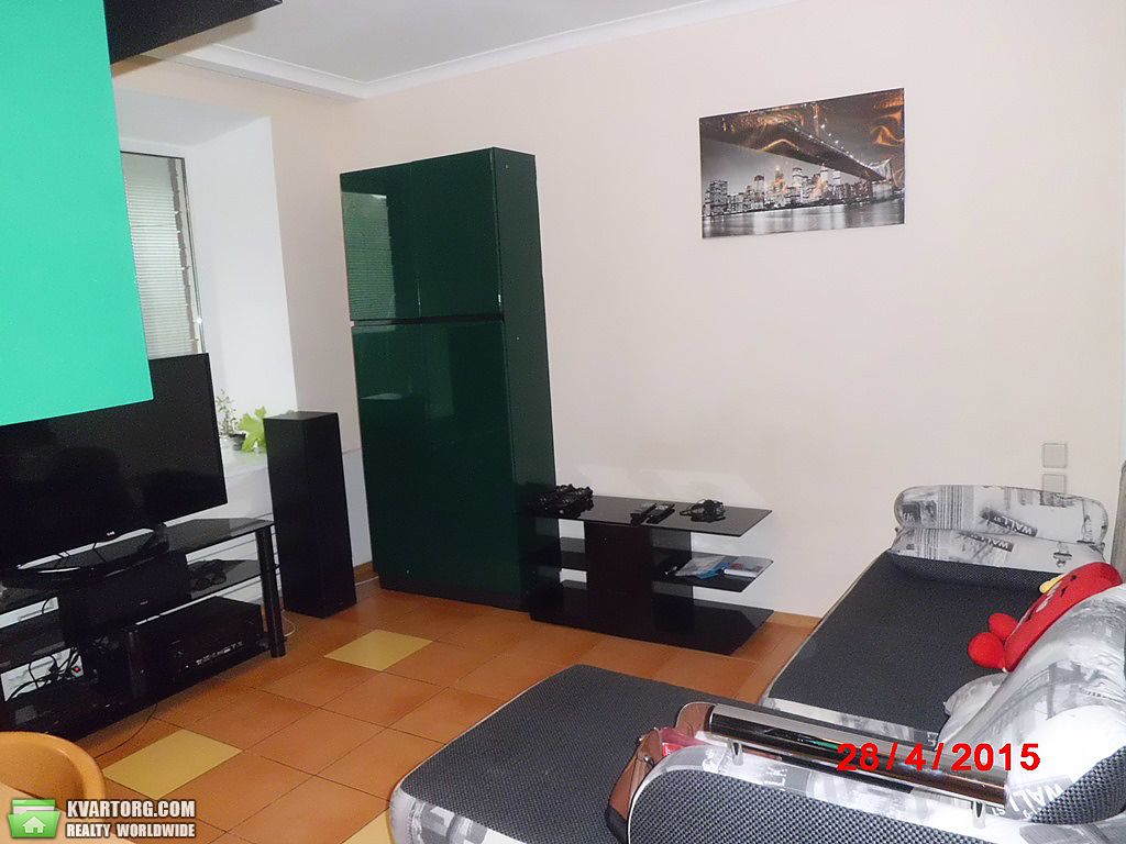 Rent out 3-room apartment. Днепропетровск, Карла Маркса — photo 1