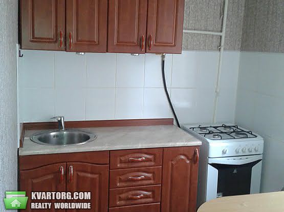 Sell 2-room apartment. Киев,  Дегтяревская — photo 1