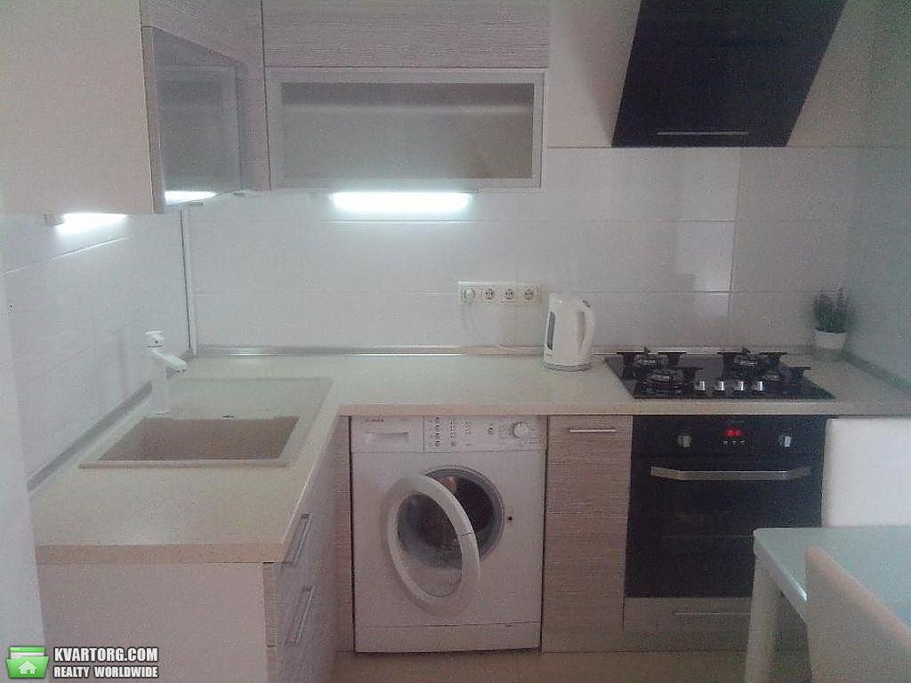 Rent out 2-room apartment. Киев,  Лютеранская — photo 5
