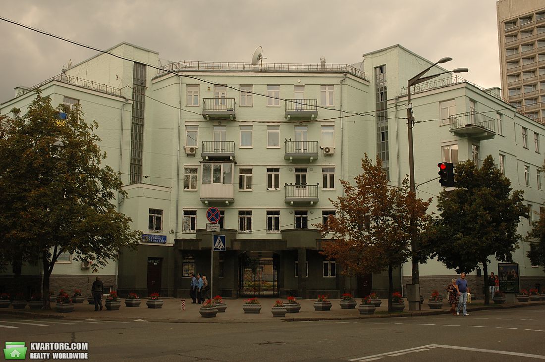 Sell 3-room apartment. Киев,  Грушевского — photo 1