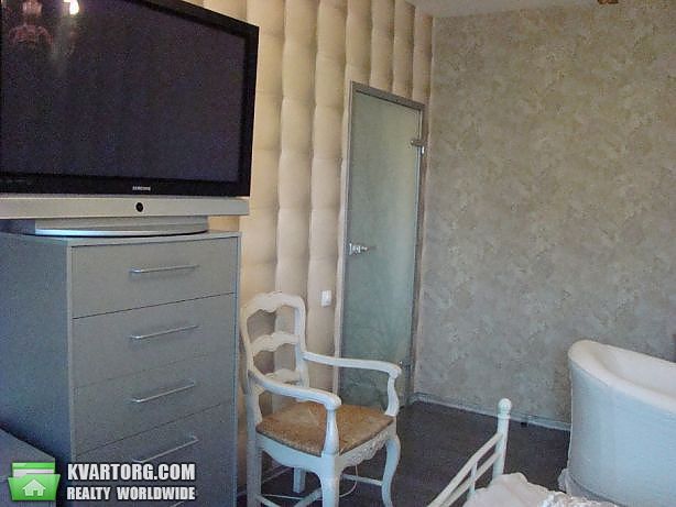 Rent out 2-room apartment. Киев, Гайдара — photo 4