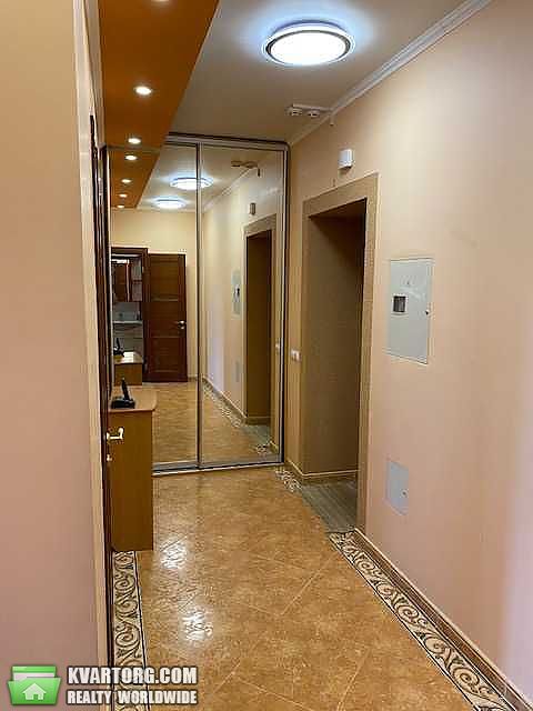 Sell 1-room apartment. Киев,  Волынская — photo 3