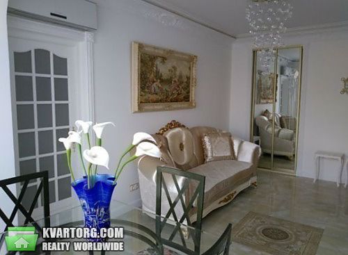 Rent out 2-room apartment. Киев,  Большая Васильковская — photo 3