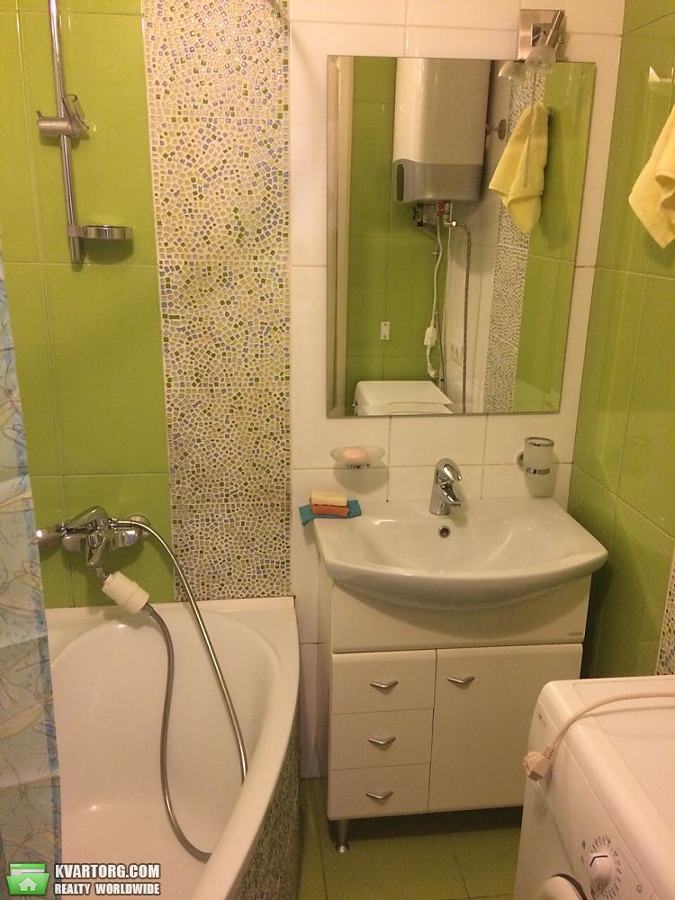 Rent out 3-room apartment. Киев, проспект Победы — photo 4