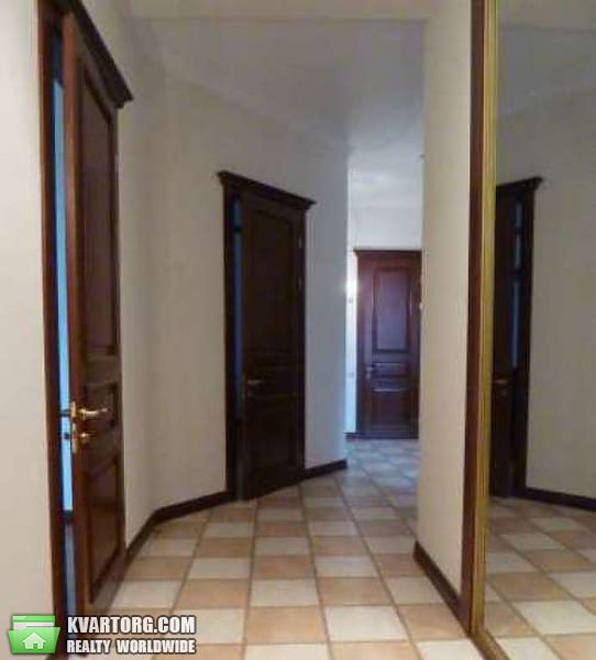 Rent out office. Киев, Лютеранская — photo 3