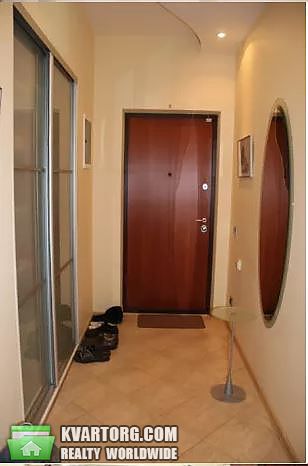 Rent out 2-room apartment. Киев, Верховынна — photo 4
