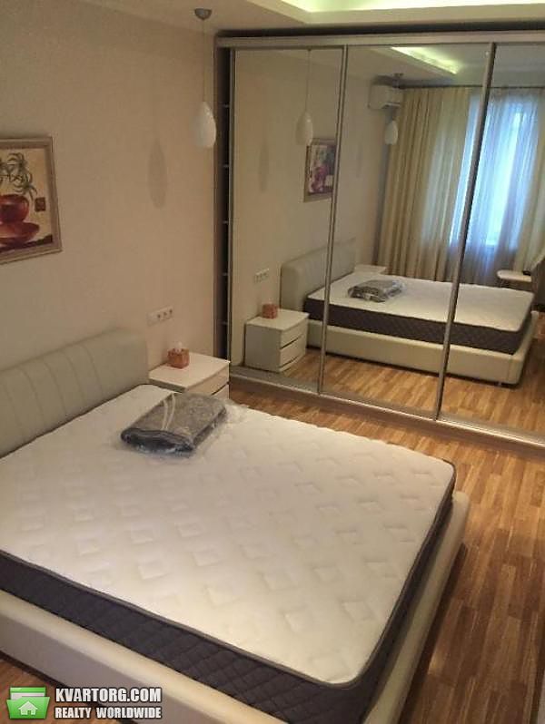 Rent out 2-room apartment. Киев,  Лютеранская — photo 4