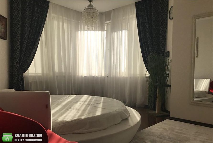 Rent out 4-room apartment. Одесса, Среднефонтанская — photo 5