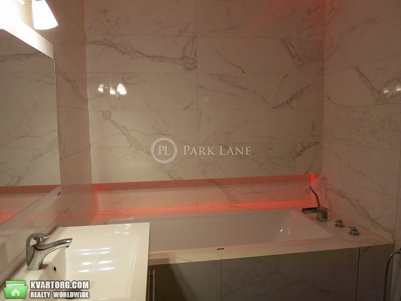 Rent out 2-room apartment. Киев,  Барбюса — photo 6