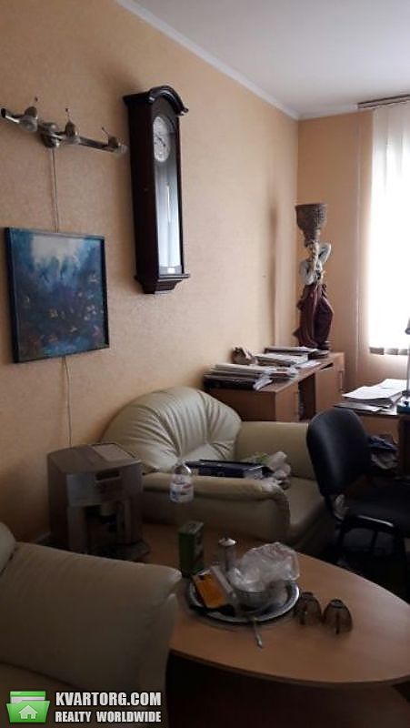 Sell 5-room apartment. Киев,  Героев Днепра — photo 1