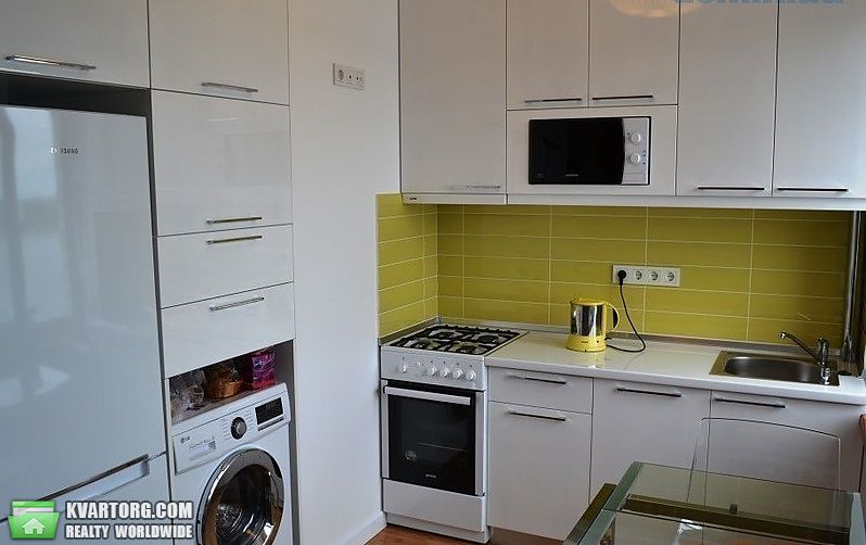 Sell 2-room apartment. Киев,  Набережно-Крещатикская — photo 3