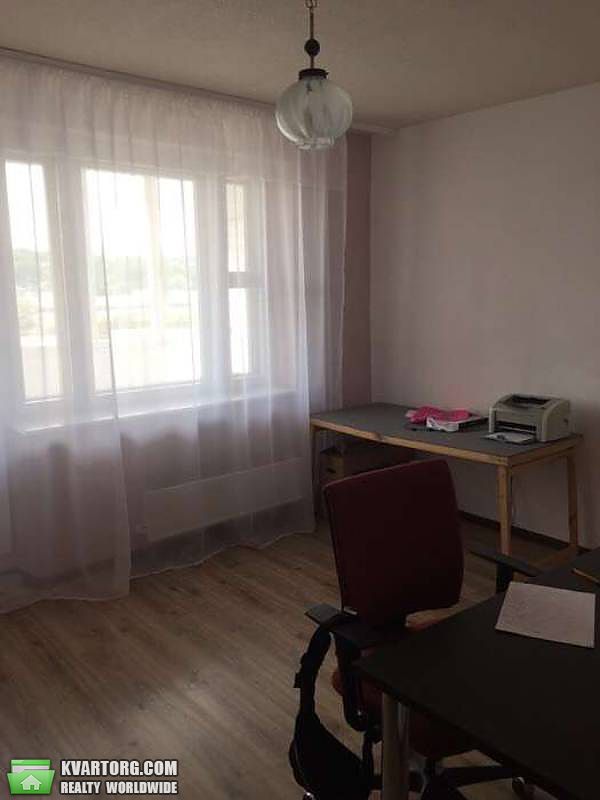 Rent out 3-room apartment. Киев,  Антоновича — photo 5