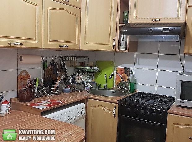 Sell 2-room apartment. Киев,  Дегтяревская — photo 3