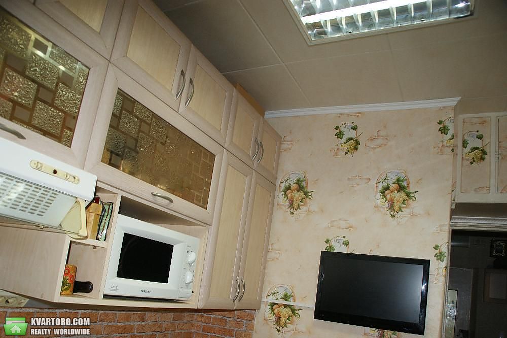 Sell 1-room apartment. Киев,  Полесская — photo 1