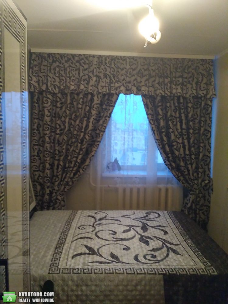 продам 2-комнатную квартиру. Киев,   Курбаса - фото 1