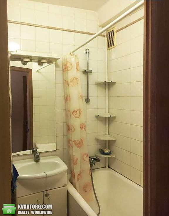 Sell 3-room apartment. Киев,  Гончара — photo 9
