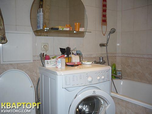 Sell 2-room apartment. Киев,  Строителей — photo 3