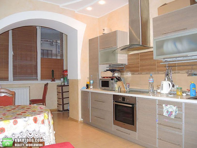 Rent out 2-room apartment. Киев,  Героев Сталинграда пр — photo 4