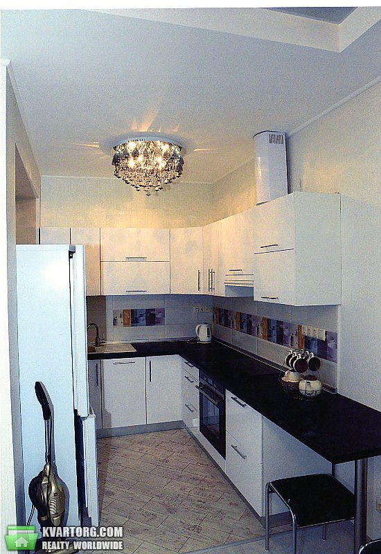 Rent out 2-room apartment. Киев,  Днепровская наб — photo 9