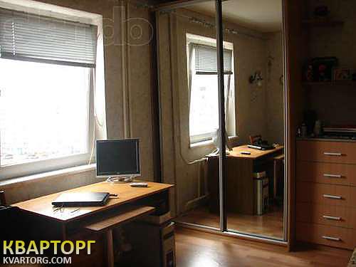 Sell 1-room apartment. Киев,  Лаврухина — photo 1