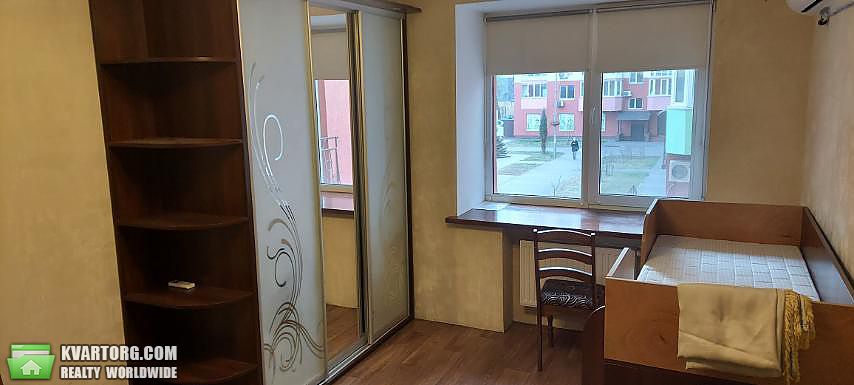 Rent out 1-room apartment. Киев, Комбинатная — photo 6