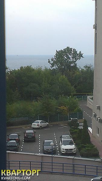 Rent out 4-room apartment. Одесса, Лидерсовский бульвар — photo 10