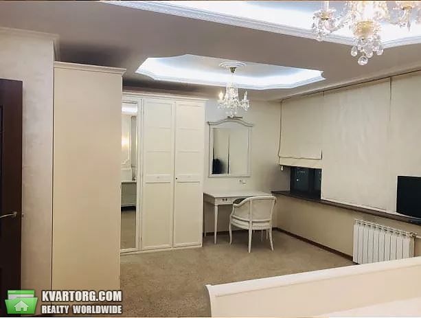 Rent out 3-room apartment. Киев,  Богдана Хмельницкого — photo 4