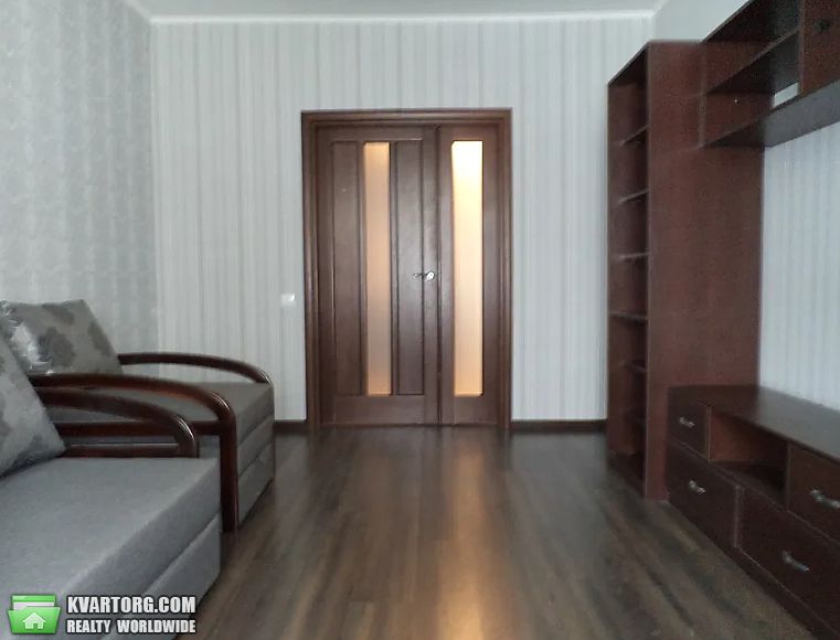 Rent out 1-room apartment. Киев,  Драгоманова — photo 2