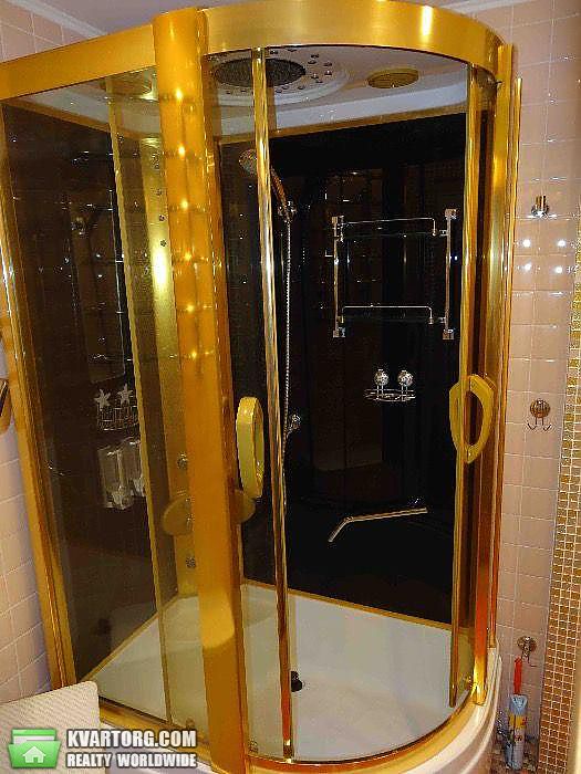 Rent out 2-room apartment. Киев,  Исаакяна — photo 5