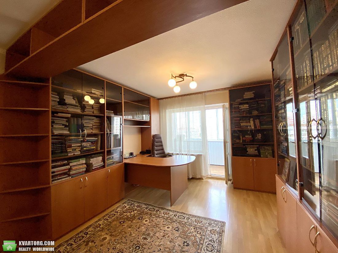 Sell 4-room apartment. Киев,  Григоренко пр — photo 2