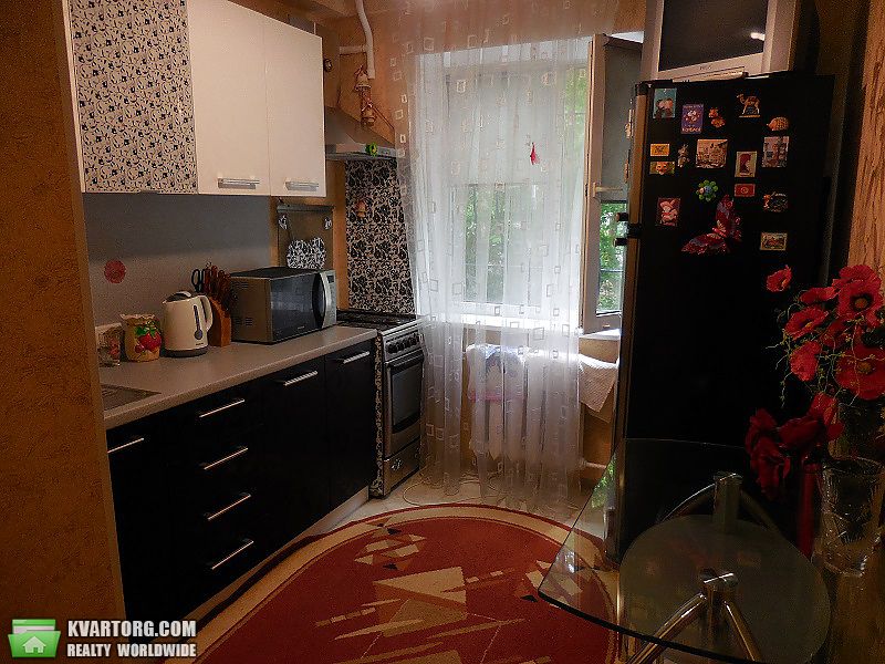 Rent out 2-room apartment. Киев,  Васильковская — photo 2