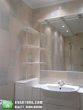 Rent out 1-room apartment. Киев,  Черновола — photo 8