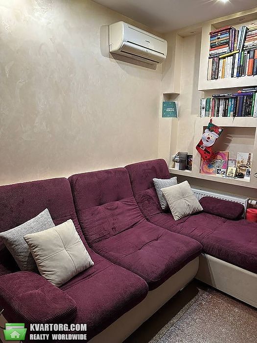 Rent out 2-room apartment. Киев, Регенераторная — photo 1