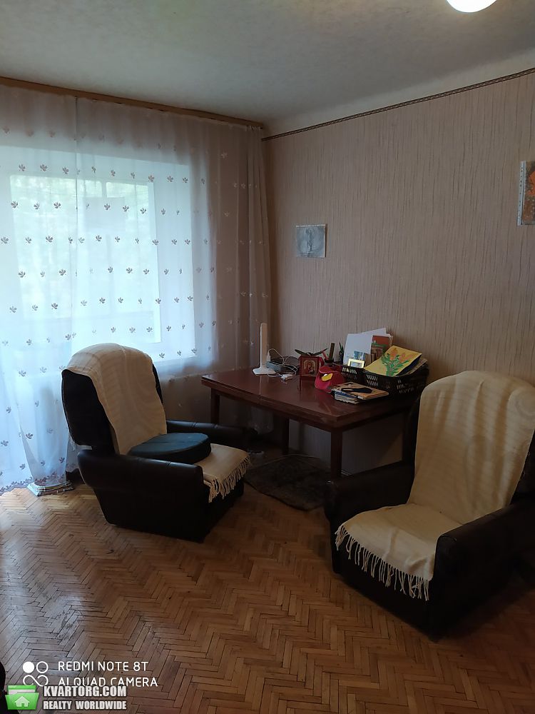 Rent out 2-room apartment. Киев,  Щербакова — photo 1
