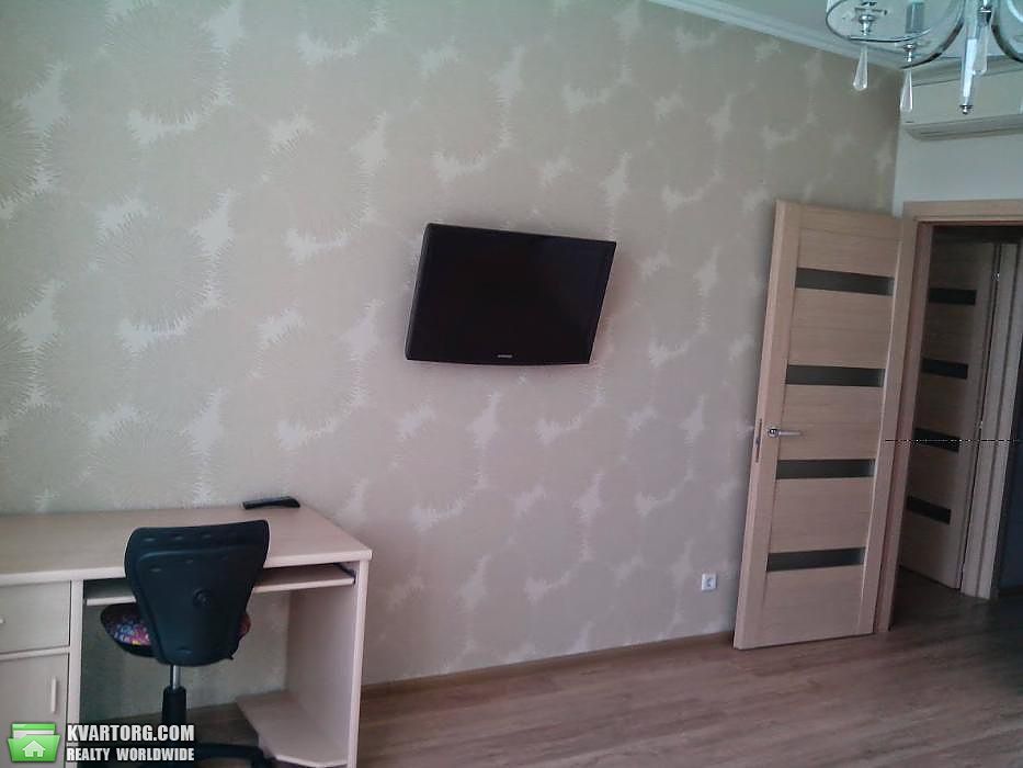 Rent out 3-room apartment. Киев,  Зверинецкая — photo 4