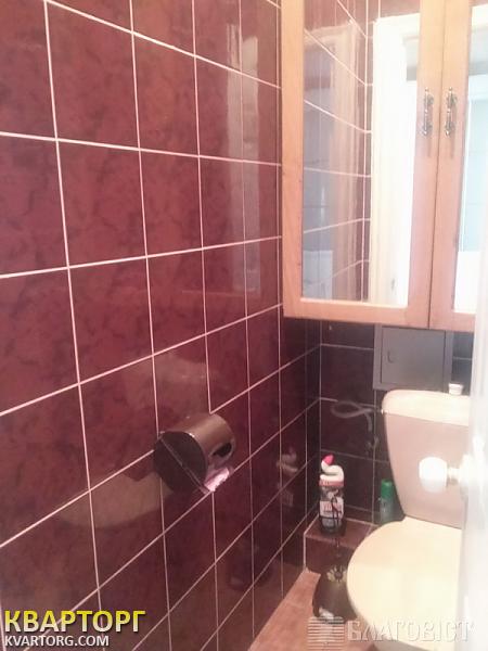 Sell 4-room apartment. Киев,  Петровского — photo 5